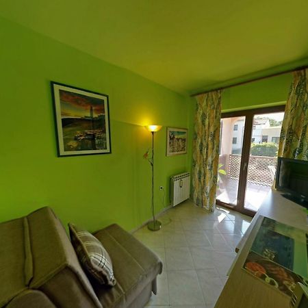 Anica Apartment Банджоле Экстерьер фото